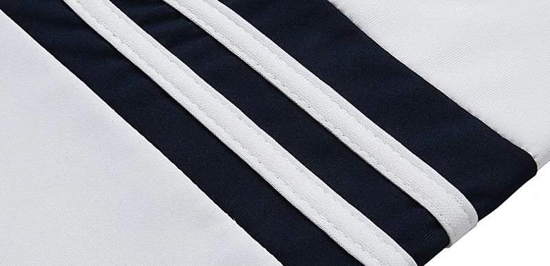 4262016599_843659598_conew1