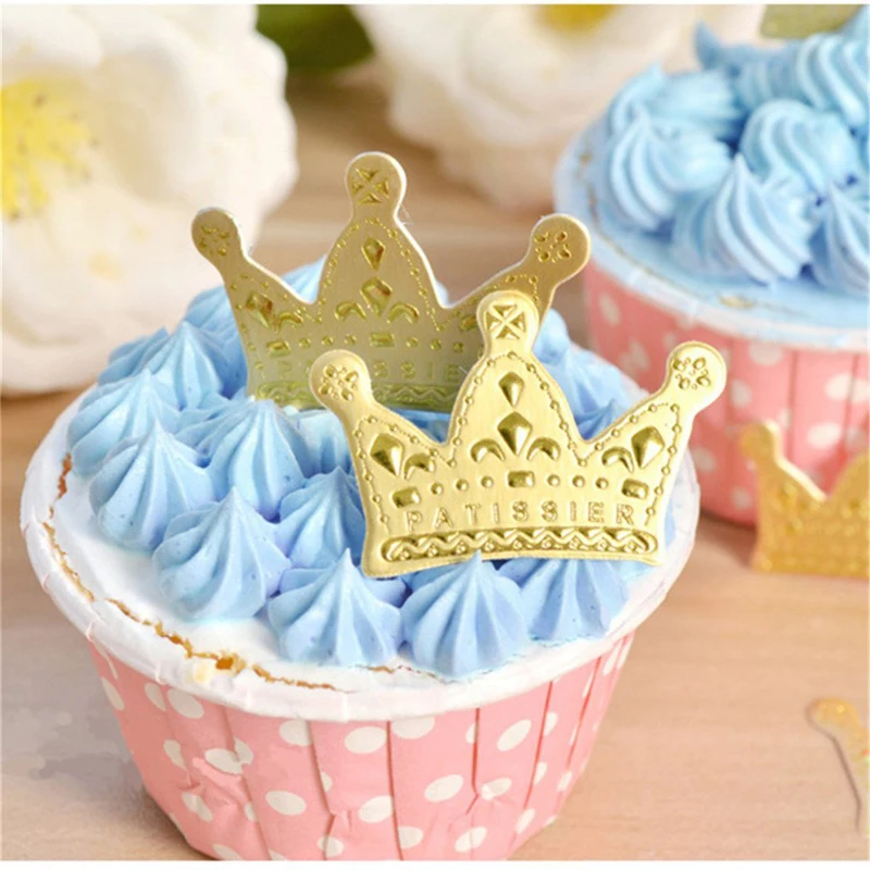 DIY Golden Crown Food Grade Paper Cupcake Toppers Birthday Party Anniversary Cardboard Cake Sugar Chocolate Decoration Tools
DIY Golden Crown Food Grade Paper Cupcake Toppers Birthday Party Anniversary Cardboard Cake Sugar Chocolate Decoration Tools