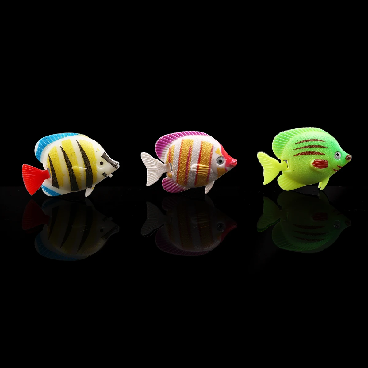 moving aquarium decorations