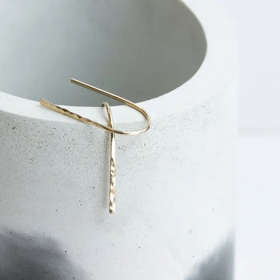 PINJEA Clip on Earrings handmade Minimalist Lightweight Simple Wire wrap Long Sleek Arc, U Earrings Hoops Birthday Gift
PINJEA Clip on Earrings handmade Minimalist Lightweight Simple Wire wrap Long Sleek Arc, U Earrings Hoops Birthday Gift