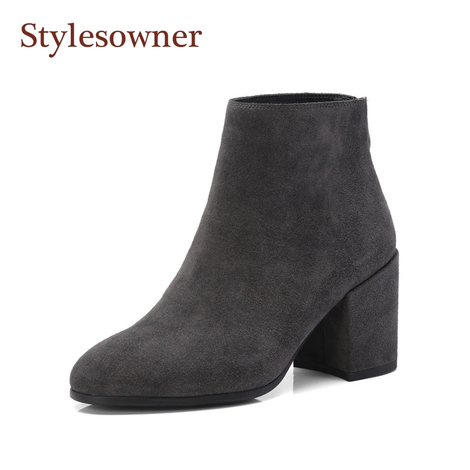 Stylesowner Nubuck leather black gray ankle boots chunky heel round toe comfortable autumn winter nude bootie martin bota
Stylesowner Nubuck leather black gray ankle boots chunky heel round toe comfortable autumn winter nude bootie martin bota