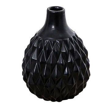 Creative Ceramic Black And White Simple Vase Ornaments Home Living Room Decoration Nordic Style Angular Three-Dimensional Crafts
Creative Ceramic Black And White Simple Vase Ornaments Home Living Room Decoration Nordic Style Angular Three-Dimensional Crafts