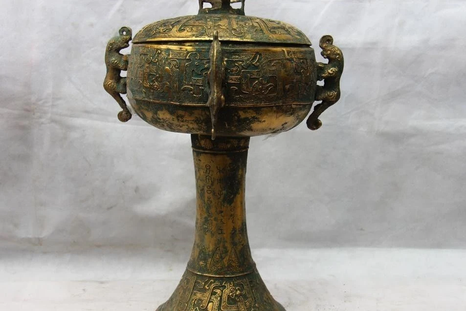 free shipping free shipping China Bronze Gild Dragon Foo Dog Animal Pattern Pot goblet jar earthen jar Vase 0217
free shipping free shipping China Bronze Gild Dragon Foo Dog Animal Pattern Pot goblet jar earthen jar Vase 0217