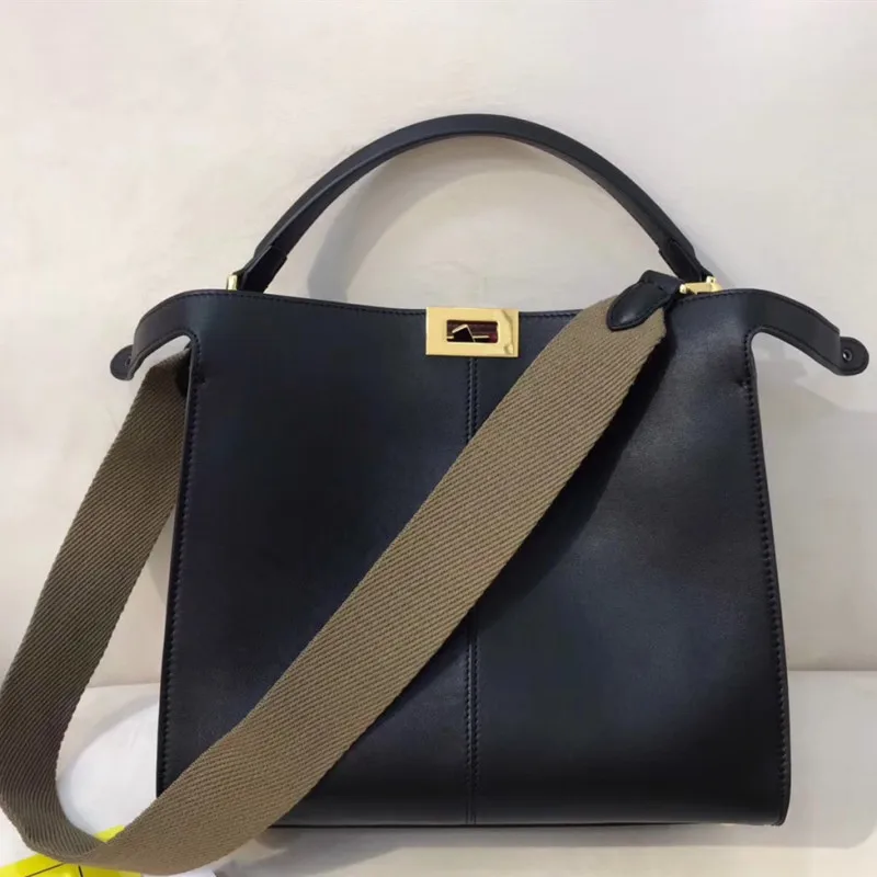 20190426017 2019 luxury handbags woman bags designer genuine leather runway female Europe brand top quality
20190426017 2019 luxury handbags woman bags designer genuine leather runway female Europe brand top quality