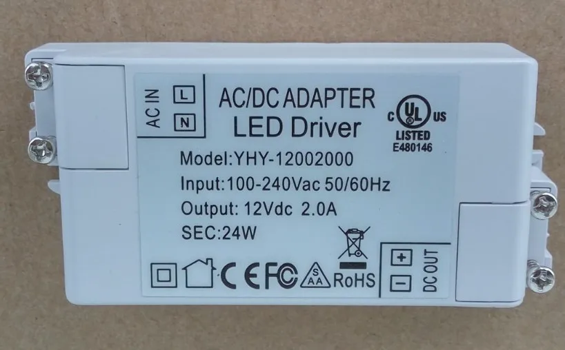 

1 piece 12V 24w 2A 100V-240V Lighting Transformers high quality safe Driver for LED strip 3528 5050 power supply