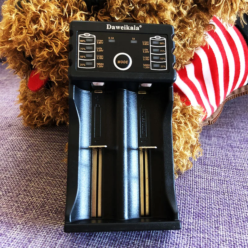 2018 New Daweikala Daa-201 USB Intelligent battery Charger with Power Bank Function for Ni-MH Lithium Ion for 18650 14500 1044
2018 New Daweikala Daa-201 USB Intelligent battery Charger with Power Bank Function for Ni-MH Lithium Ion for 18650 14500 1044