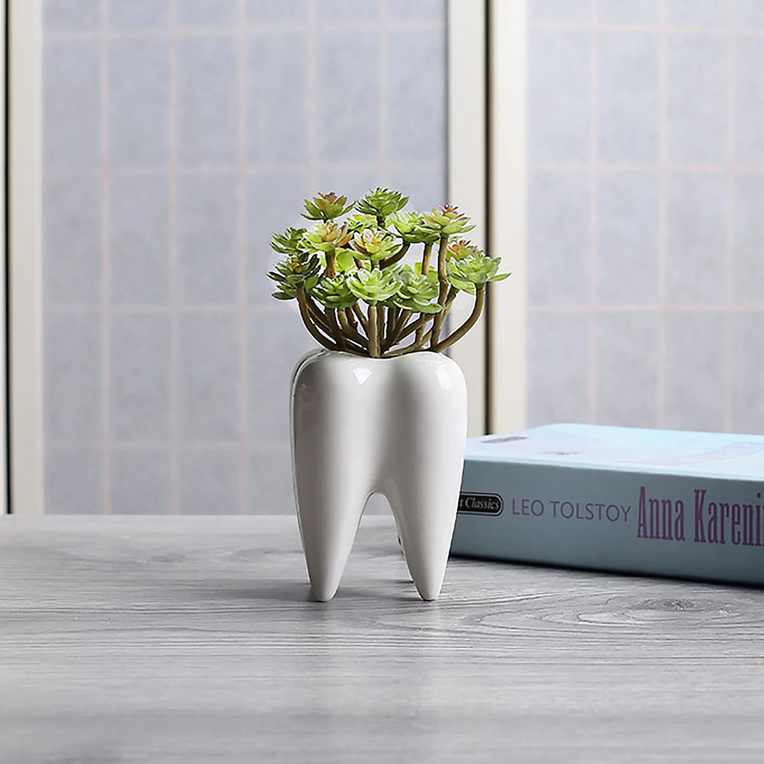 Behogar Cute Tooth Style Ceramic Succulent Planter Pot Indoor Home Desktop Decor for Small Plant Flower Bonsai White
Behogar Cute Tooth Style Ceramic Succulent Planter Pot Indoor Home Desktop Decor for Small Plant Flower Bonsai White