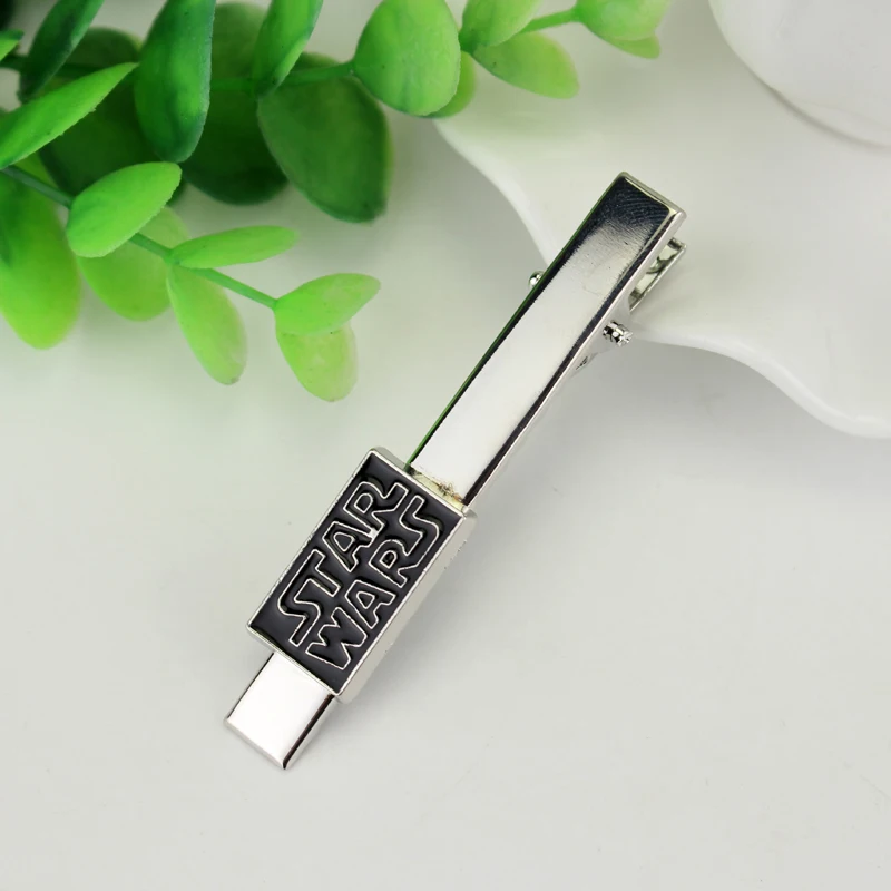 dongsheng 2018 Fashion Star Wars Cufflinks Tie Clips Marvel Black Enamel Charm Jewelry For Men Shirt Jewelry -40
dongsheng 2018 Fashion Star Wars Cufflinks Tie Clips Marvel Black Enamel Charm Jewelry For Men Shirt Jewelry -40