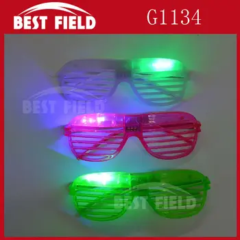 Free shipping 12pcs/lot Flash LED Glasses light up eyeglasses shutters glasses party mask for kids birthday party supplies
Free shipping 12pcs/lot Flash LED Glasses light up eyeglasses shutters glasses party mask for kids birthday party supplies