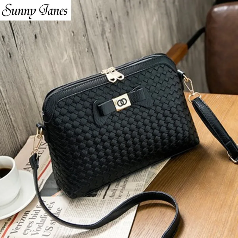 New Arrival Korean Style Women's Handbag Knitting Shell bag Bow Small Shoulder Bags Fashion Crossbody Bag Portable Messenger Bag 
New Arrival Korean Style Women's Handbag Knitting Shell bag Bow Small Shoulder Bags Fashion Crossbody Bag Portable Messenger Bag
