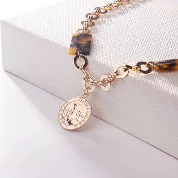 New Arrival Women Necklace Leopard Print Resin Stones Link Chain Sweater Choker Necklace for Women Alloy Punk Pendant Necklace
New Arrival Women Necklace Leopard Print Resin Stones Link Chain Sweater Choker Necklace for Women Alloy Punk Pendant Necklace
