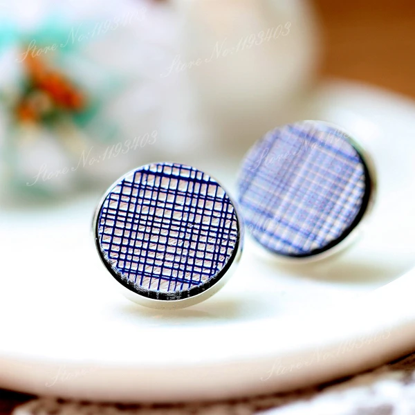 Unique 3D Geometry Embossed 16mm Round Coloured Drawing pattern Laser Cut wood Cabochon DIY for Rings, Earring,Brooch,Necklace 
Unique 3D Geometry Embossed 16mm Round Coloured Drawing pattern Laser Cut wood Cabochon DIY for Rings, Earring,Brooch,Necklace