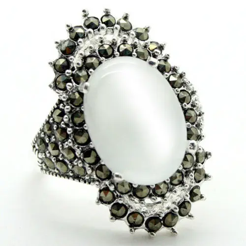 valentise gift 17*29mm WHITE OPAL MARCASITE 925 S SILVER RING SIZE 7/8/9/10
valentise gift 17*29mm WHITE OPAL MARCASITE 925 S SILVER RING SIZE 7/8/9/10