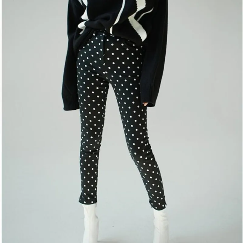 2019 new fashion high waist leg length slim slimming polka dot jeans pencil feet nine pants
2019 new fashion high waist leg length slim slimming polka dot jeans pencil feet nine pants
