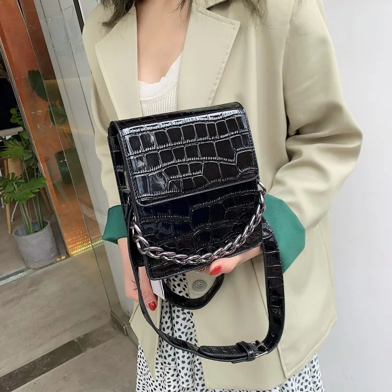 2019 Fashion Green Women Crossbody Bag Soft PU Leather Chain Female Handbag Small Women Shoulder Messenger Bag Bolsas Mujer
2019 Fashion Green Women Crossbody Bag Soft PU Leather Chain Female Handbag Small Women Shoulder Messenger Bag Bolsas Mujer