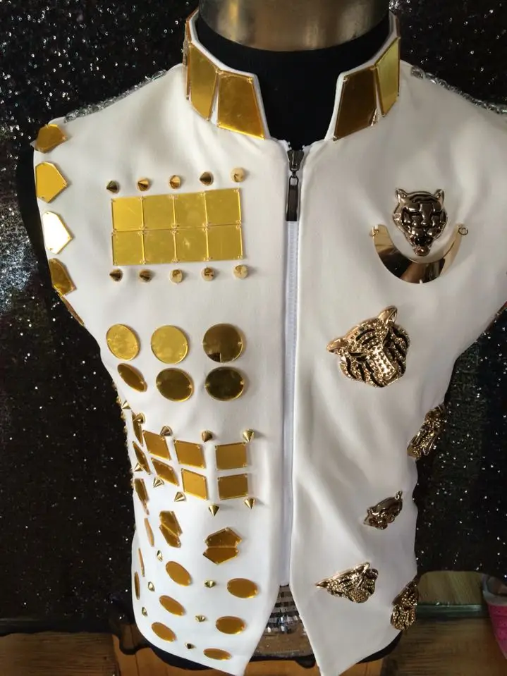 Handmade Men's Cool Gold Mirror Lens Vest Stage Show Dance Costumes Nightclub Singer Dancer Performance Coat Man Party Dress
Handmade Men's Cool Gold Mirror Lens Vest Stage Show Dance Costumes Nightclub Singer Dancer Performance Coat Man Party Dress
