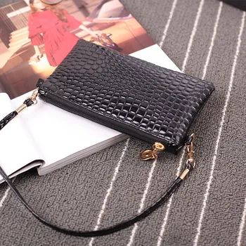 Fashion Mini Cute Small Chain Messenger Bag Vintage Handbags Ladies Shoulder Bag CrossBody Bag Alligator Pattern Handbag
Fashion Mini Cute Small Chain Messenger Bag Vintage Handbags Ladies Shoulder Bag CrossBody Bag Alligator Pattern Handbag