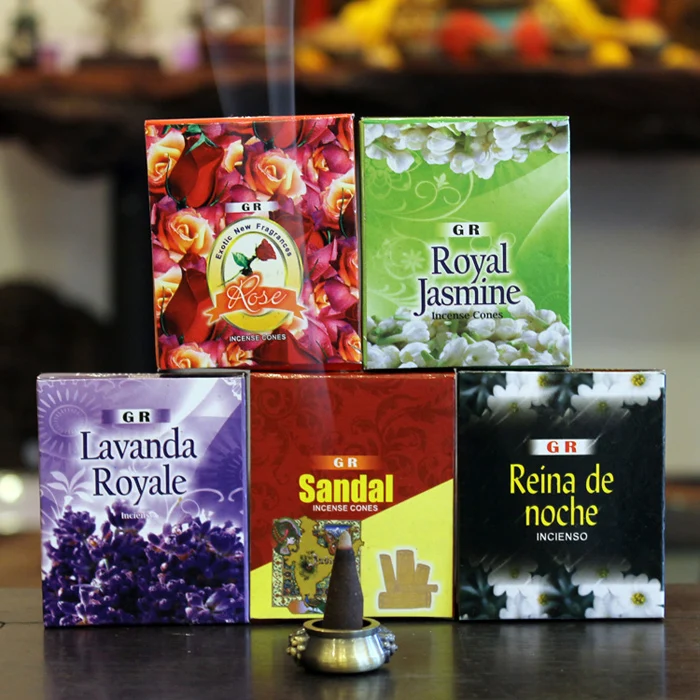 YXY GR India Cone Incense Small Box Natural Fragrant Spices Agilawood Lavender Sandalwood Living Room Buddhism Tower Incense 
YXY GR India Cone Incense Small Box Natural Fragrant Spices Agilawood Lavender Sandalwood Living Room Buddhism Tower Incense