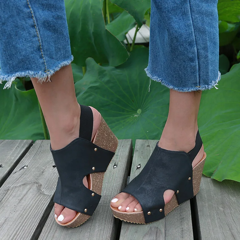 PU Leather Summer Wedges Sandals for Women Elastic Band High Heel Women Shoes Solid Beach Party Sandals Plus Size
PU Leather Summer Wedges Sandals for Women Elastic Band High Heel Women Shoes Solid Beach Party Sandals Plus Size