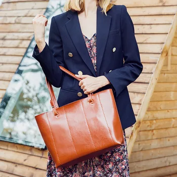 Genuine Leather Handbags Big Women Tote Female Fashion Designer Luxury Top Quality Office Ladies Clutch Shoulder Bags New 2018
Genuine Leather Handbags Big Women Tote Female Fashion Designer Luxury Top Quality Office Ladies Clutch Shoulder Bags New 2018