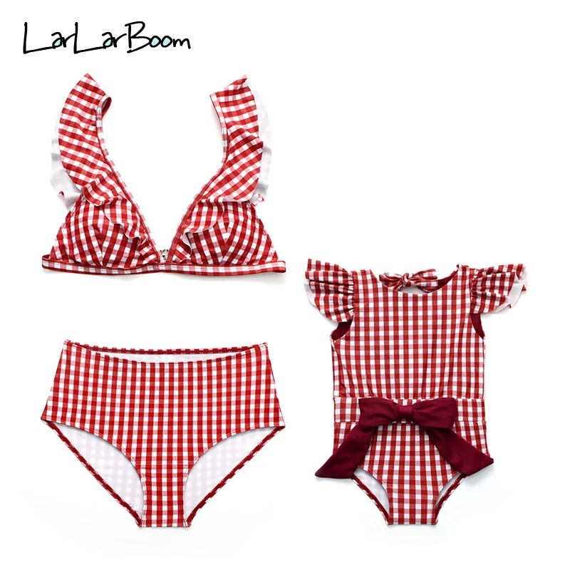LarLarBoom Fashion Family Matching Outfits 2019 New Mother and Daughter Plaid Swimsuit Mommy and Me Clothes Family Swimwear
LarLarBoom Fashion Family Matching Outfits 2019 New Mother and Daughter Plaid Swimsuit Mommy and Me Clothes Family Swimwear