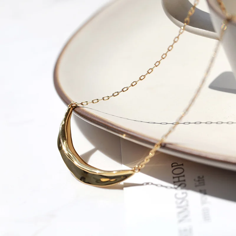 copper boat necklace fashionable restore ancient ways the moon collarbone chain necklace
copper boat necklace fashionable restore ancient ways the moon collarbone chain necklace