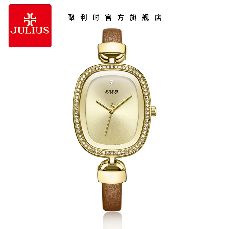 New Simple and Fashionable Waterproof Leather Inserted Diamond Watch Trend Women Watch Student Watch
New Simple and Fashionable Waterproof Leather Inserted Diamond Watch Trend Women Watch Student Watch