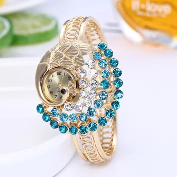 women Jewelry Watches Casual Bracelet Watch lady peacock Relogio Rhinestone Analog Quartz Watch Clock Female Montre Femme
women Jewelry Watches Casual Bracelet Watch lady peacock Relogio Rhinestone Analog Quartz Watch Clock Female Montre Femme