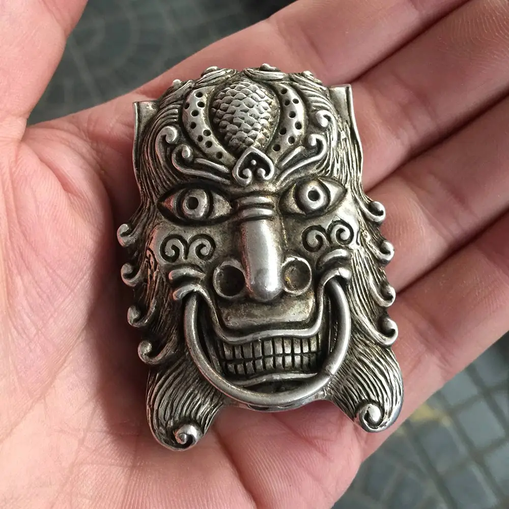 

hot sell new - free shipping India and Nepal Old Beautiful Tibet miao Silver two fish Grimace Mantra luck nice pendant statue