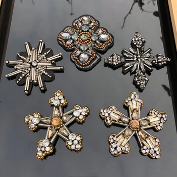 Beaded Snowflake Patch Octagonal Star Badge Rhinestone Beading Applique Jackets Shoes Bags Jeans DIY Decoration Patches
Beaded Snowflake Patch Octagonal Star Badge Rhinestone Beading Applique Jackets Shoes Bags Jeans DIY Decoration Patches