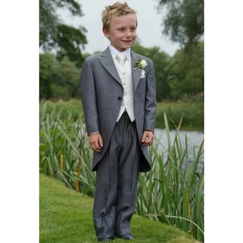 Tailcoats Boys Suits for Wedding grey Prom Boy Suit Formal Boy Kid Comfortable Children's Blazer tuxedo 2018 (Jacket+Pants+Vest)
Tailcoats Boys Suits for Wedding grey Prom Boy Suit Formal Boy Kid Comfortable Children's Blazer tuxedo 2018 (Jacket+Pants+Vest)