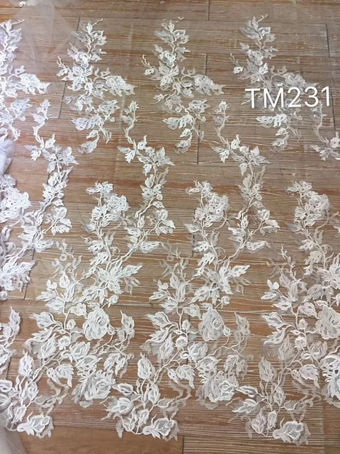 2018 new fabric dress hot selling lace fabric free shipping Traditional wedding lace fabric
2018 new fabric dress hot selling lace fabric free shipping Traditional wedding lace fabric
