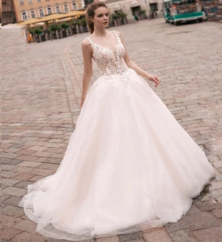 Verngo Lace Patern Tulle A Line Wedding Dress Modern V Neck Backless Tulle Bride Gowns Plus Size Vestido de noiva 2021
Verngo Lace Patern Tulle A Line Wedding Dress Modern V Neck Backless Tulle Bride Gowns Plus Size Vestido de noiva 2021