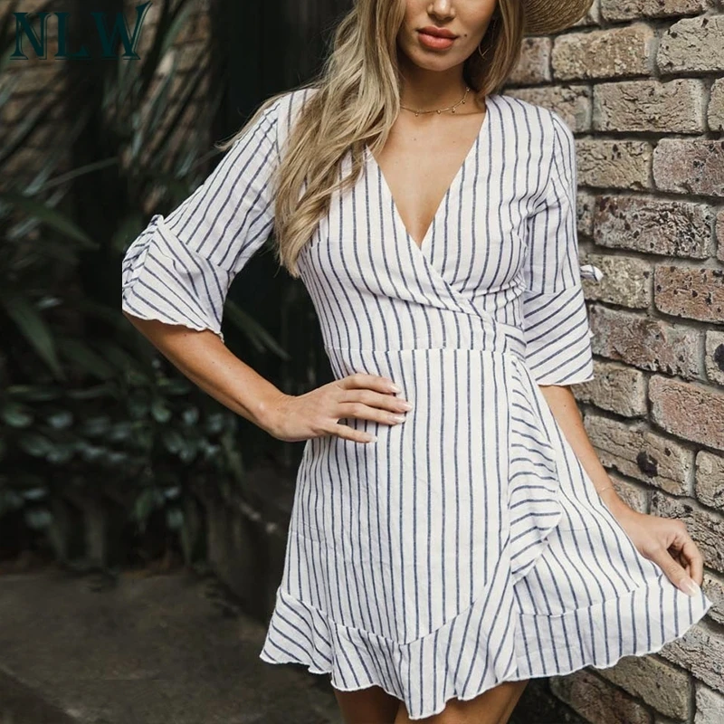 NLW White Blue Striped V Neck Wrap Short Dress Cotton Flare Sleeve Ruffle Women Summer Beach Elegant Dress Street Wear Vestido
NLW White Blue Striped V Neck Wrap Short Dress Cotton Flare Sleeve Ruffle Women Summer Beach Elegant Dress Street Wear Vestido