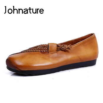 Johnature 2020 New Spring/Autumn Genuine Leather Casual Round Toe Solid Retro Fringe Shallow Sewing Flat Platform Women Shoes
Johnature 2020 New Spring/Autumn Genuine Leather Casual Round Toe Solid Retro Fringe Shallow Sewing Flat Platform Women Shoes
