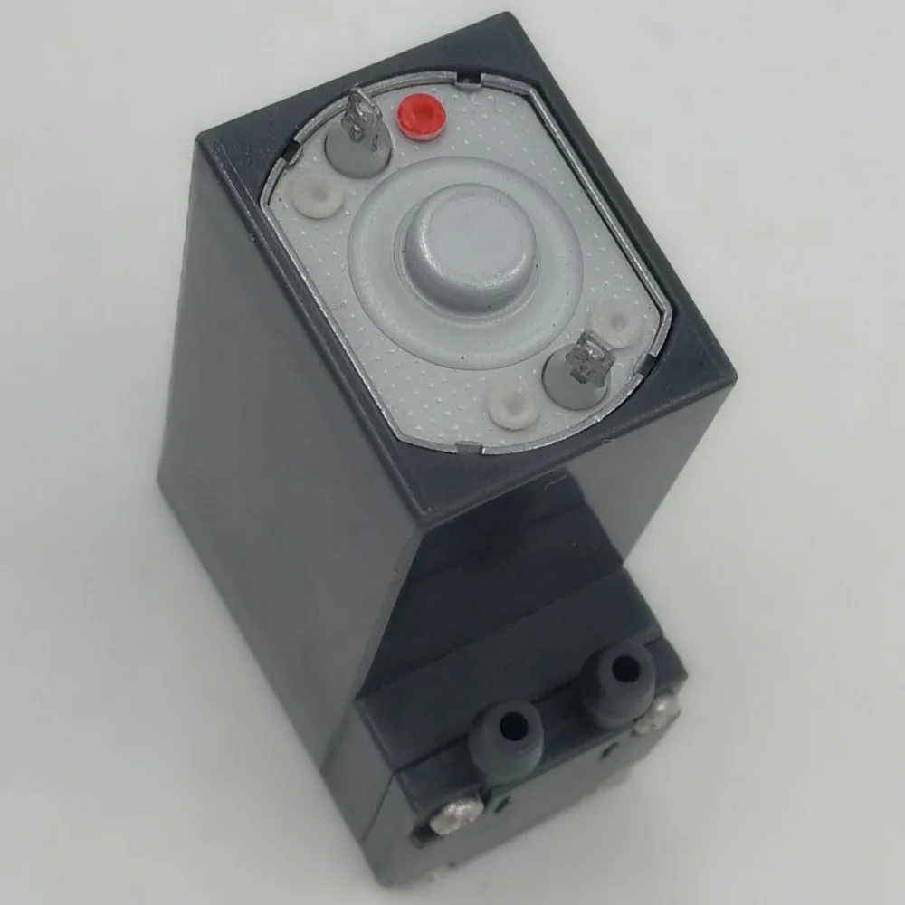 150kpa pressure 2L/M electric diaphragm brush dc motor small air compressor pump
150kpa pressure 2L/M electric diaphragm brush dc motor small air compressor pump