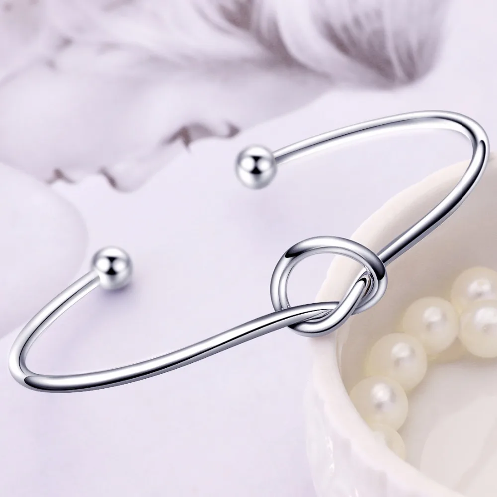 1PCS/SET Vintage Cuff Bracelet Bangles for Women Brief silver plated Open Arrow Knotted Charms Bracelet Jewelry Valentines Gift
1PCS/SET Vintage Cuff Bracelet Bangles for Women Brief silver plated Open Arrow Knotted Charms Bracelet Jewelry Valentines Gift