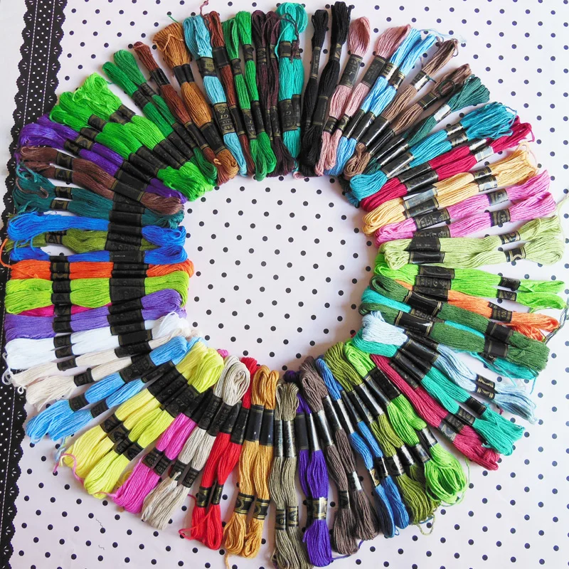 Wholesale 100% cotton embroidery thread sewing thread 50rolls/box (each box contain 25kinds of color/each roll 8m)
Wholesale 100% cotton embroidery thread sewing thread 50rolls/box (each box contain 25kinds of color/each roll 8m)
