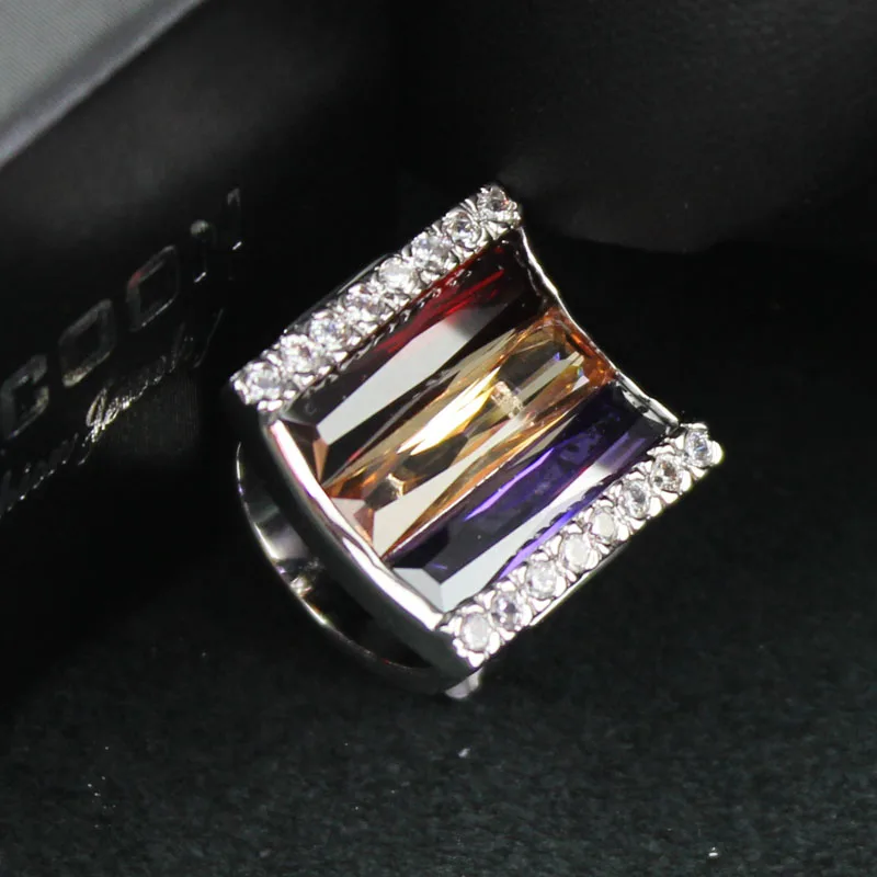 LYCOON Free shipping Trendy Newest Square Ring Setting Rectangle Coloful Crystal and White Cubic Zirconia for Women Party Ring
LYCOON Free shipping Trendy Newest Square Ring Setting Rectangle Coloful Crystal and White Cubic Zirconia for Women Party Ring