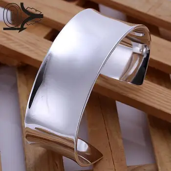 Factory Price Hot Sell Silver Plated Bangle,Wedding Jewelry Accessories,Men 1837 King Fashion Round Shape Silver Bracelet Gift
Factory Price Hot Sell Silver Plated Bangle,Wedding Jewelry Accessories,Men 1837 King Fashion Round Shape Silver Bracelet Gift