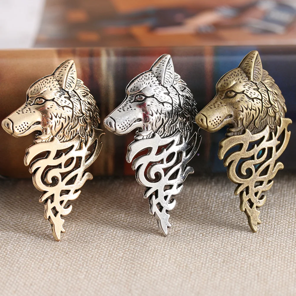 1PC Classical Men Vintage Wolf Brooch Lapel Pin Shirt Suit Collar Badge Punk Jewelry Gift for Male Nice Wear Decor Jewelry
1PC Classical Men Vintage Wolf Brooch Lapel Pin Shirt Suit Collar Badge Punk Jewelry Gift for Male Nice Wear Decor Jewelry