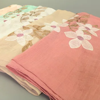 Ladies embroide floral cotton muffler viscose shawls hijab kerchief wrap muslim headband wrap autumn scarves/scarf 180*90cm
Ladies embroide floral cotton muffler viscose shawls hijab kerchief wrap muslim headband wrap autumn scarves/scarf 180*90cm