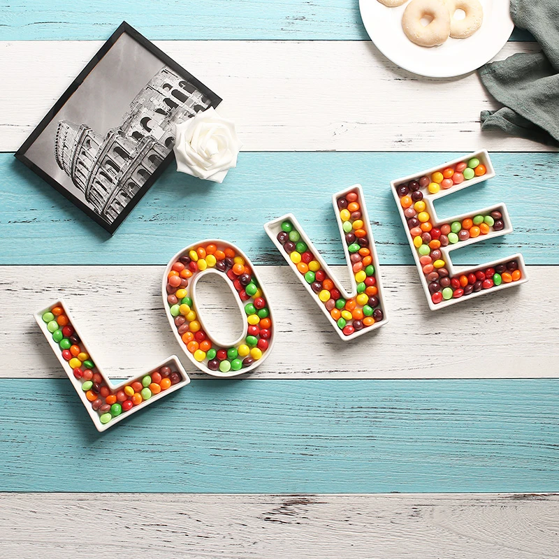 Creative ceramic letter plate candy dishes cooking fruit dessert plate coffee beans candy plate party dish home decor
Creative ceramic letter plate candy dishes cooking fruit dessert plate coffee beans candy plate party dish home decor