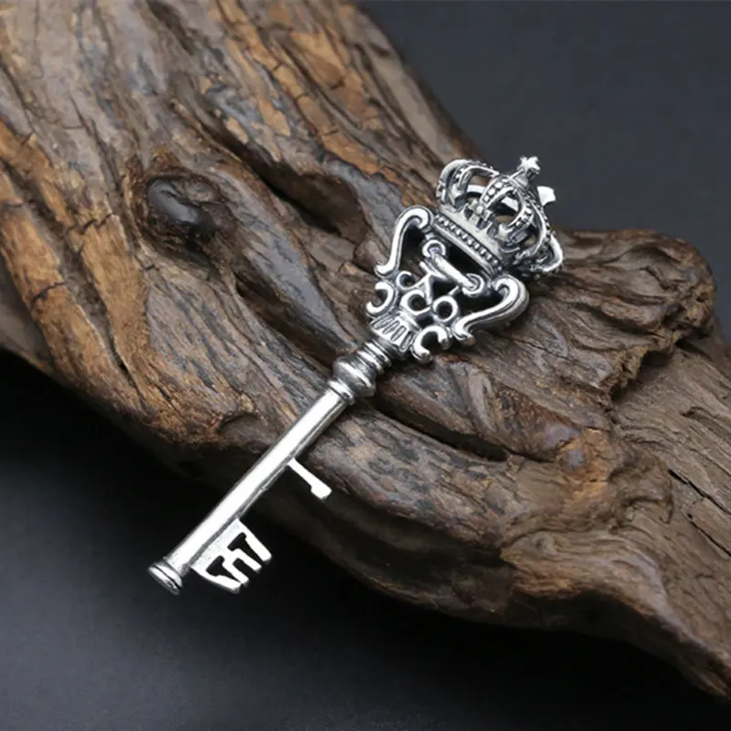 Crown Key Pendant For Necklace Men 100% Real 925 Sterling Silver Vintage Punk Style Cool Thai Silver Men Jewelry Accessory
Crown Key Pendant For Necklace Men 100% Real 925 Sterling Silver Vintage Punk Style Cool Thai Silver Men Jewelry Accessory