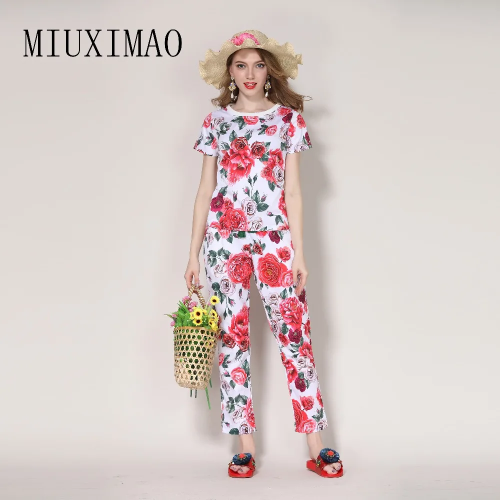 2018 Spring New Arrival Casual Suit Sets 2 Piece O-Neck Short Sleeve Top + Fashion Full Length Pants Flowers Print Suit Women
2018 Spring New Arrival Casual Suit Sets 2 Piece O-Neck Short Sleeve Top + Fashion Full Length Pants Flowers Print Suit Women