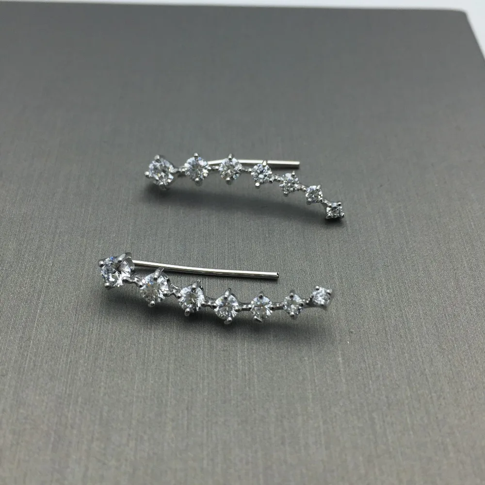women brincos Four Prong Setting CZ Dipper Hook Stud Earrings Jewelry for Women Boucle D'oreille fashion accessories
women brincos Four Prong Setting CZ Dipper Hook Stud Earrings Jewelry for Women Boucle D'oreille fashion accessories
