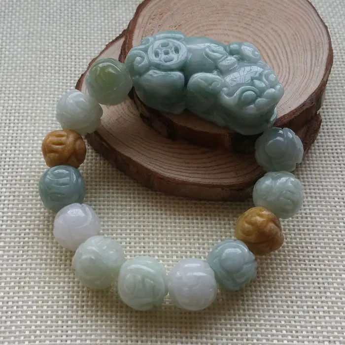 Hand-carved PiXiu Certified Grade A Natural Green Jadeite Jade Bracelet Bangle 3 10.20 40
Hand-carved PiXiu Certified Grade A Natural Green Jadeite Jade Bracelet Bangle 3 10.20 40