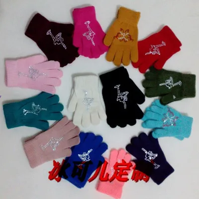 figure skating gloves girls ice skater gloves kids cute skater gloves with skater red pink white blue S M L
figure skating gloves girls ice skater gloves kids cute skater gloves with skater red pink white blue S M L