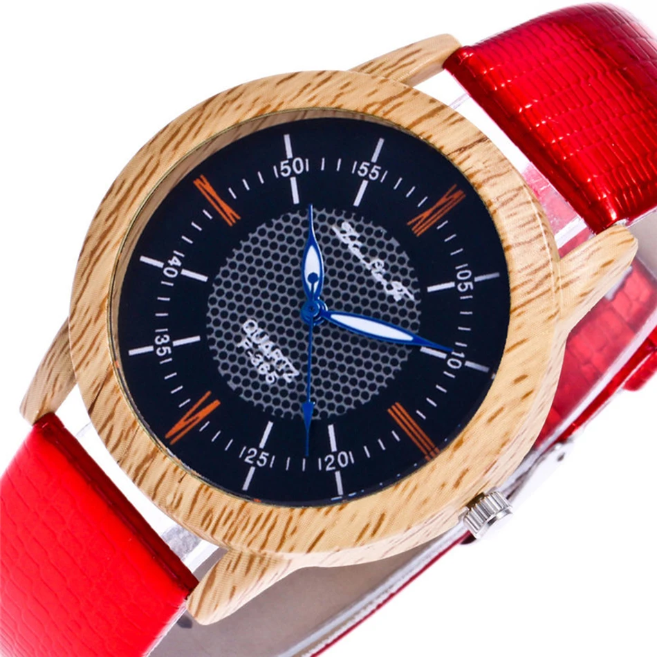WOMEN WOOD WATCH (1)