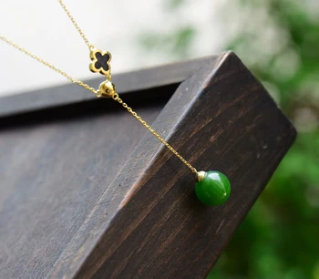 Koraba 18k Real Gold Natural Chinese Green Jade Bead Clavicle Chain Pendant Necklace
Koraba 18k Real Gold Natural Chinese Green Jade Bead Clavicle Chain Pendant Necklace
